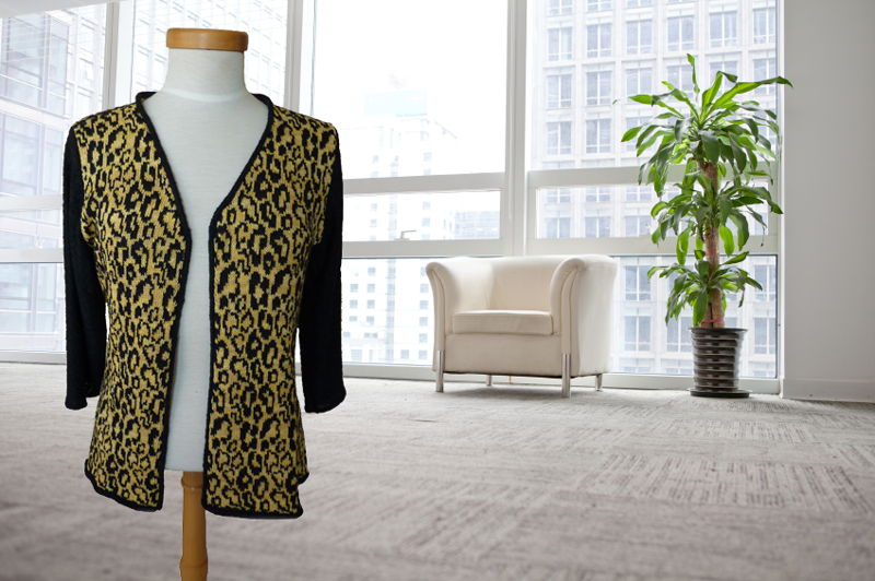 Lady Leopard Cardigan - Dynamic Pattern