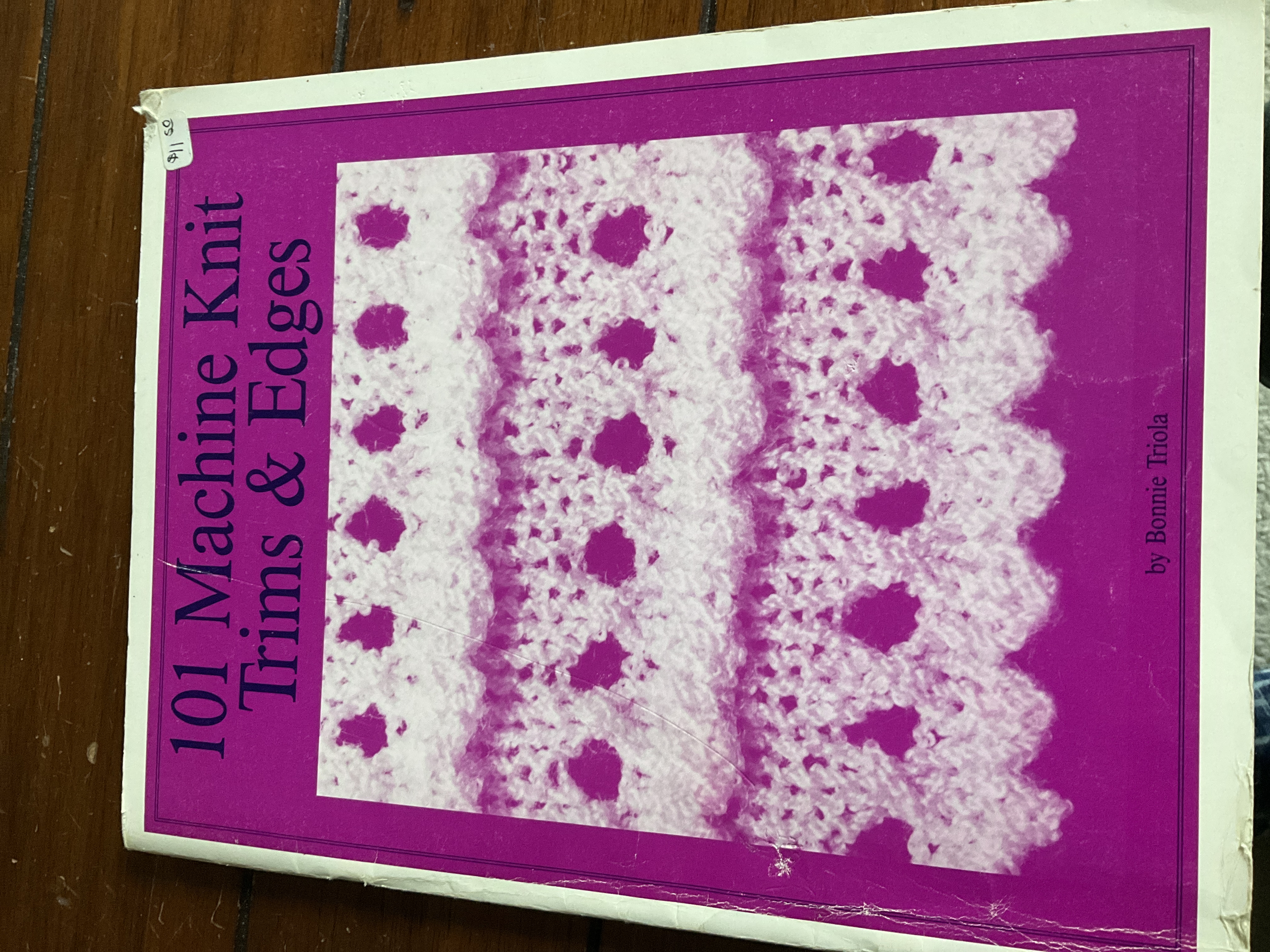 101 Machine Knit Trims and Edges