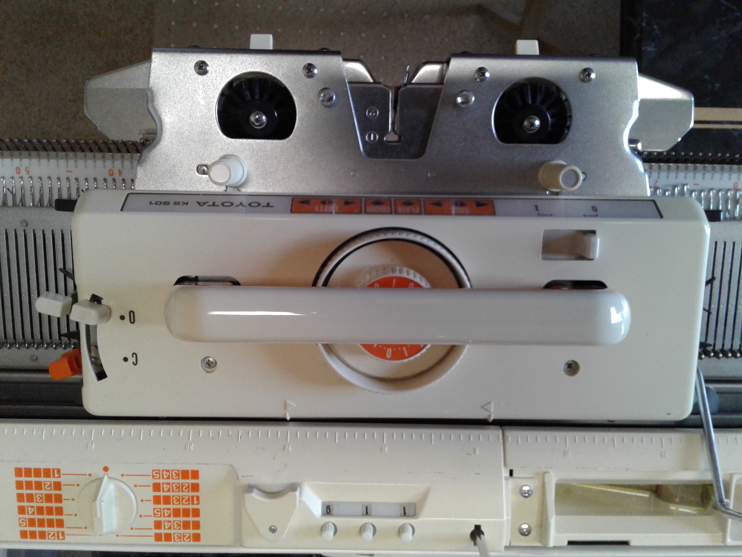 901 Toyota Knitting Machine