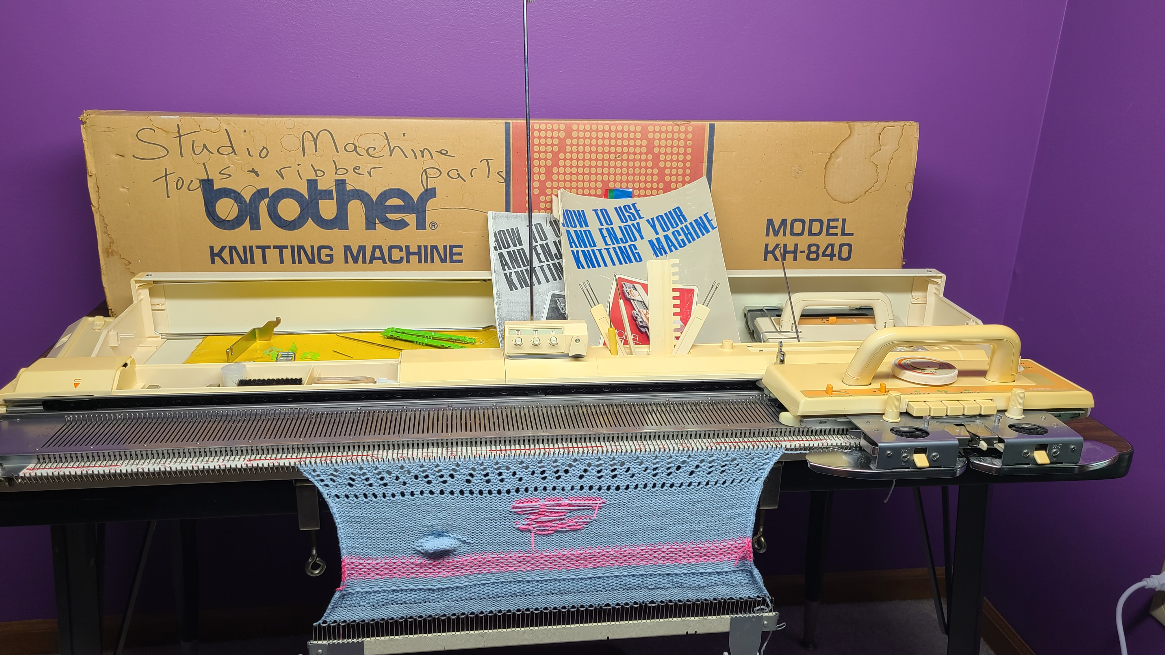 Brother KH840 with Box