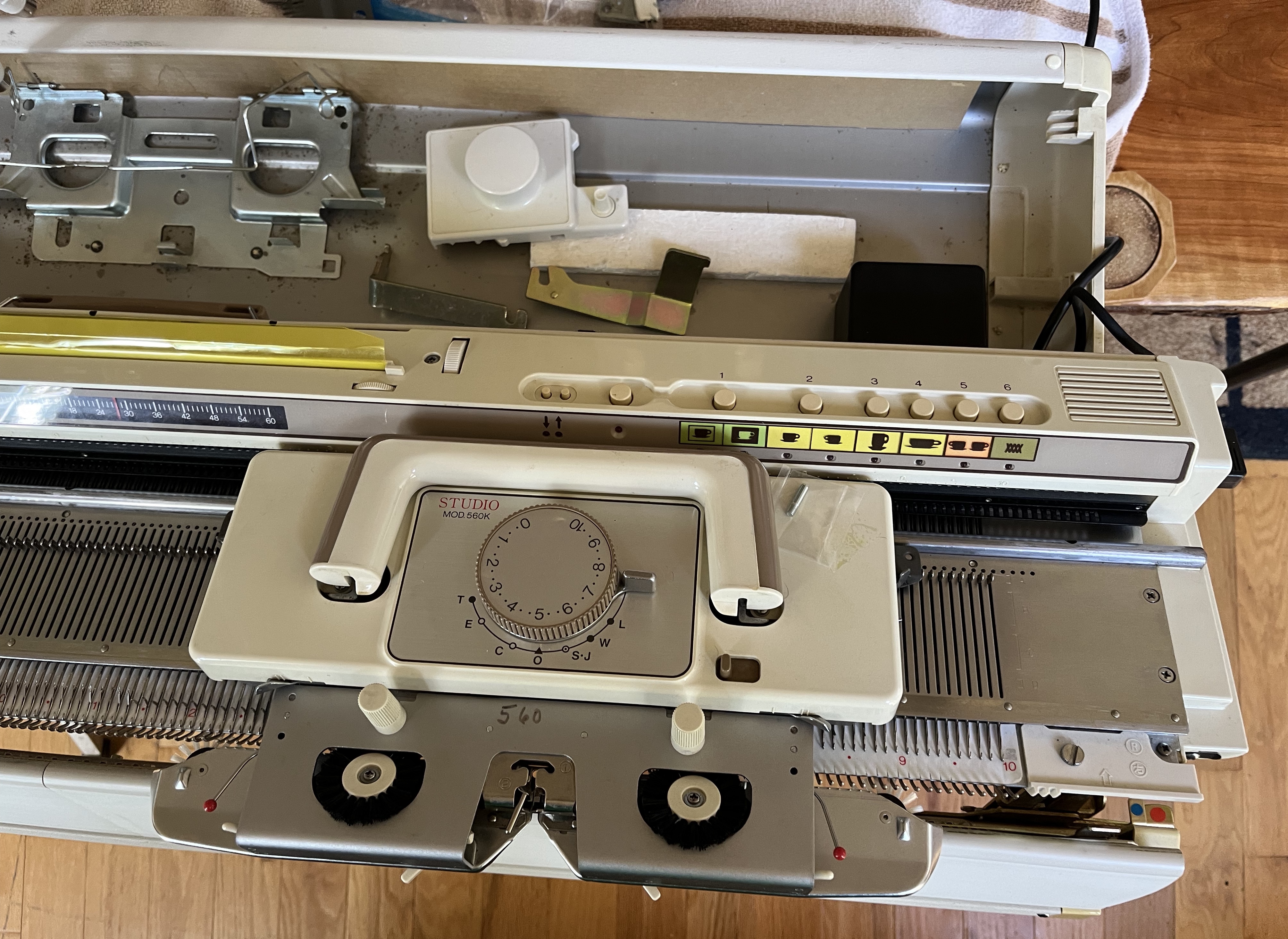 Singer SK560 and SRP50 ribber