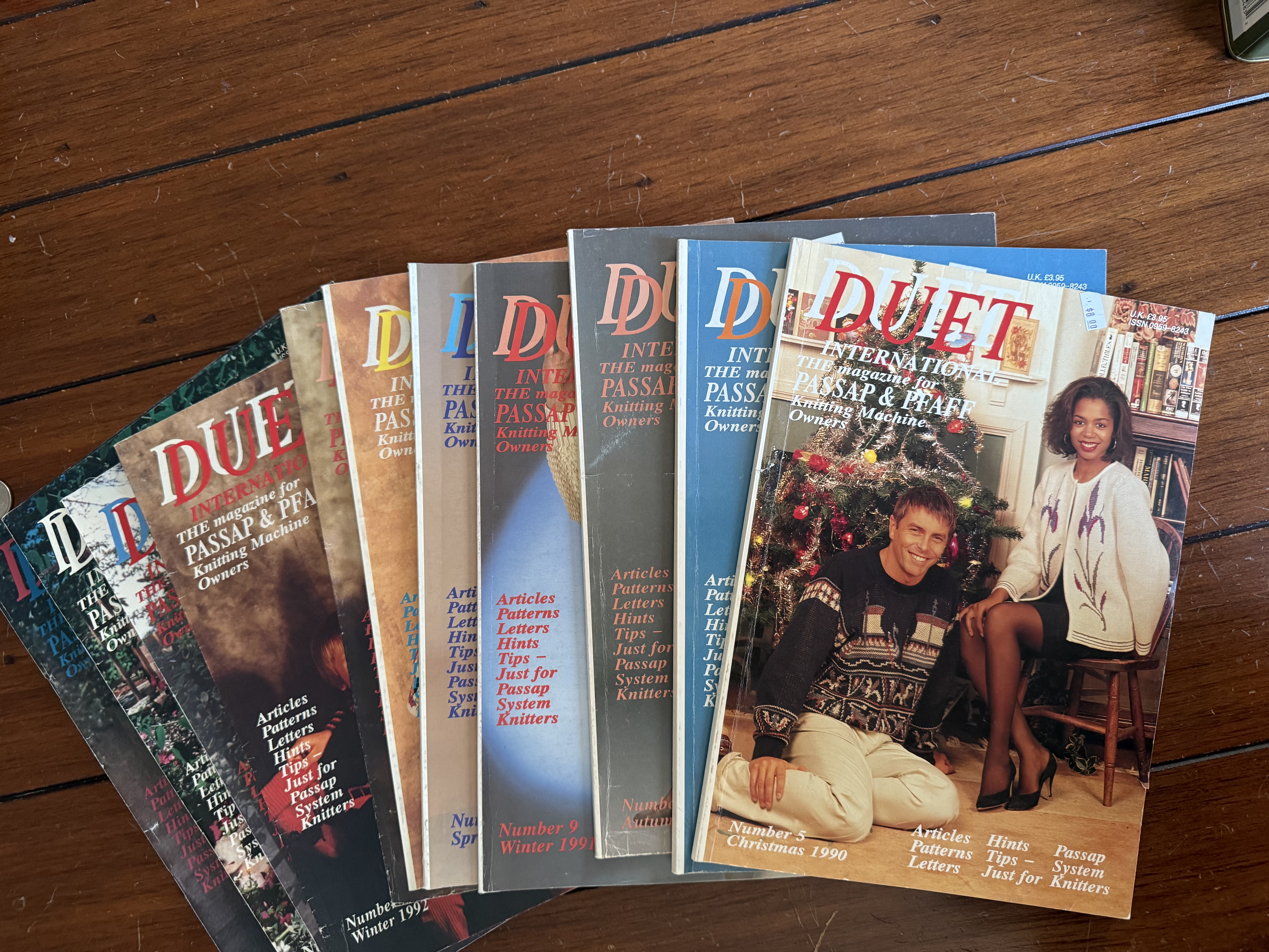 Duet international Magazine for Passap knitters