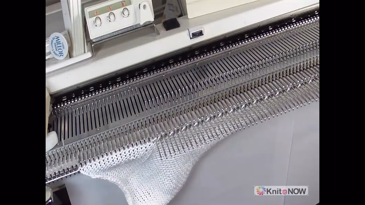 Automatic Wraps for a Godet (Triangle Shape) Tutorial for Machine Knitting