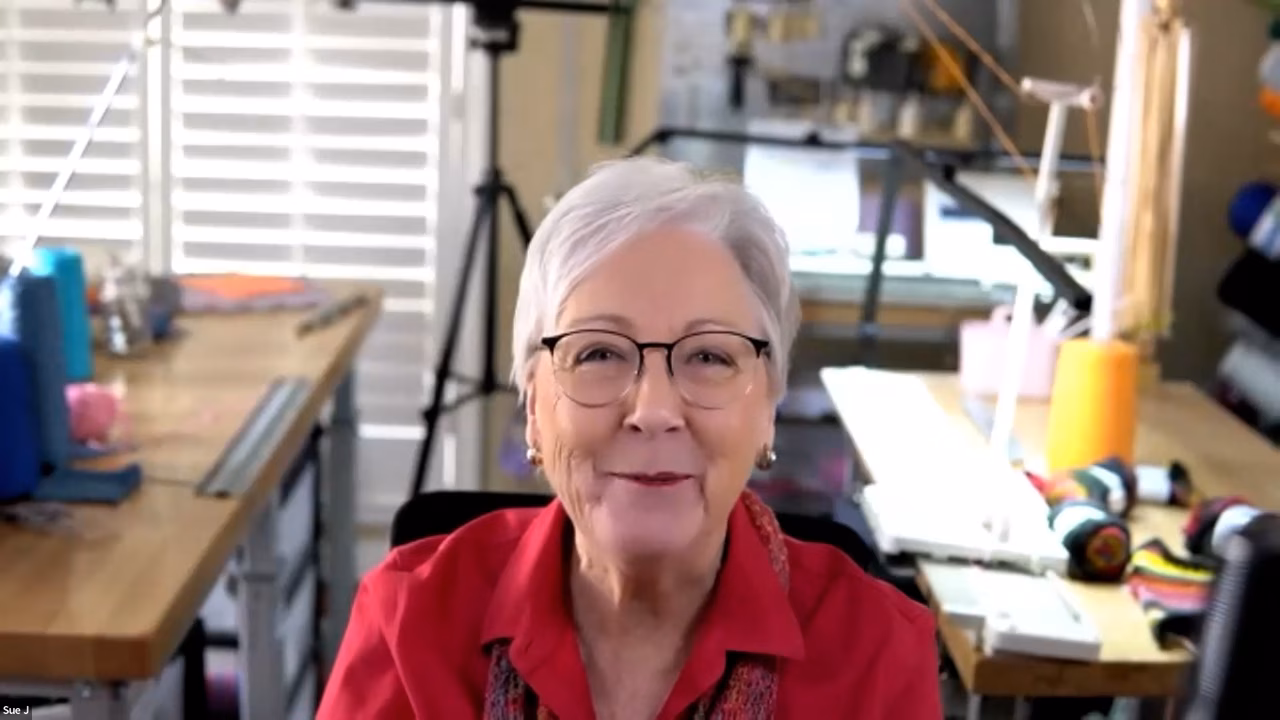 Live replay: Charting Triangles: Creative Approaches for Knitting Shawls