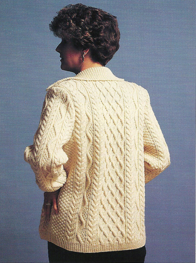 Traditional Irish Cardigans with G-Carriage by Tami Nobuyuki