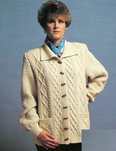 Traditional Irish Cardigans with G-Carriage by Tami Nobuyuki