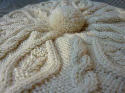 Tam and Scarf with G-Carriage by Tami Nobuyuki