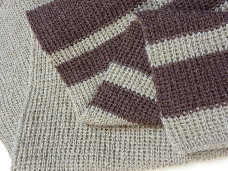 100% Reversible Scarf (ribber) - Quick win